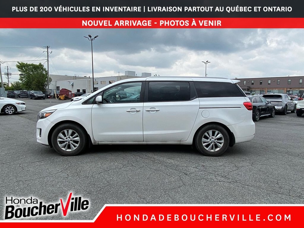 Kia Sedona LX 2016 à Terrebonne, Québec - 15 - w1024h768px