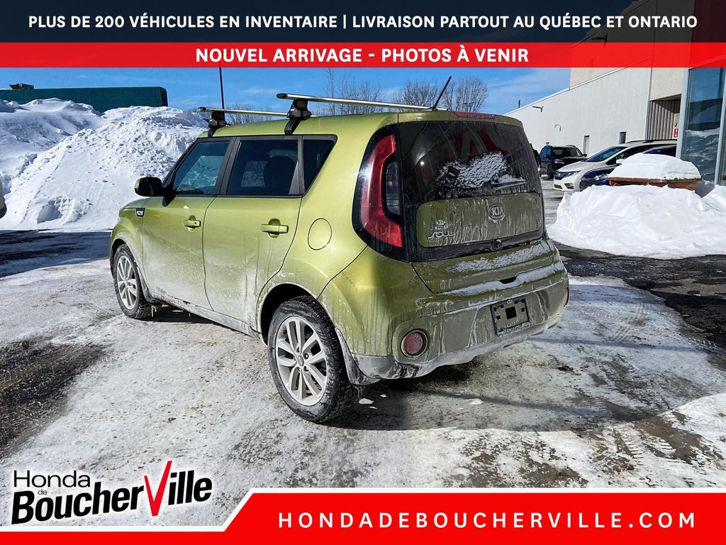 2017 Kia Soul EX in Terrebonne, Quebec - 9 - w1024h768px