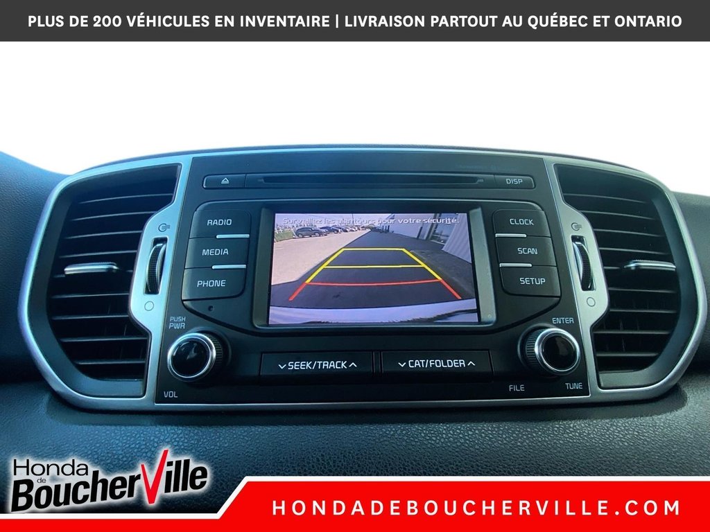 2017 Kia Sportage LX in Terrebonne, Quebec - 17 - w1024h768px