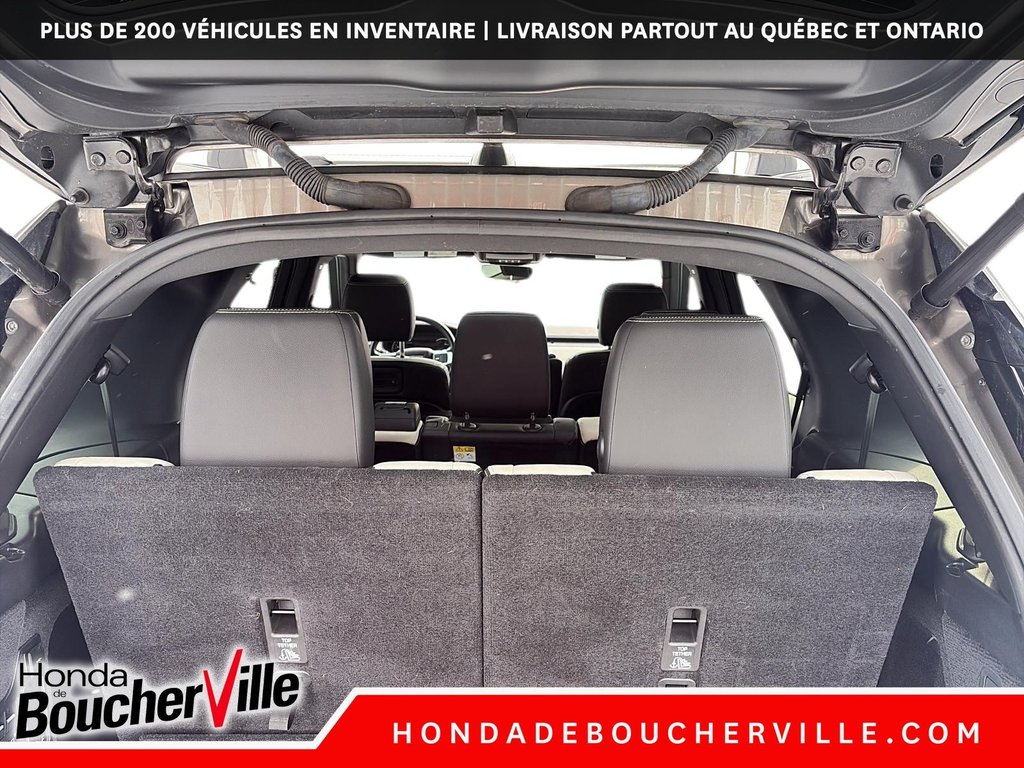 Land Rover Discovery R-Dynamic S 2023 à Terrebonne, Québec - 24 - w1024h768px