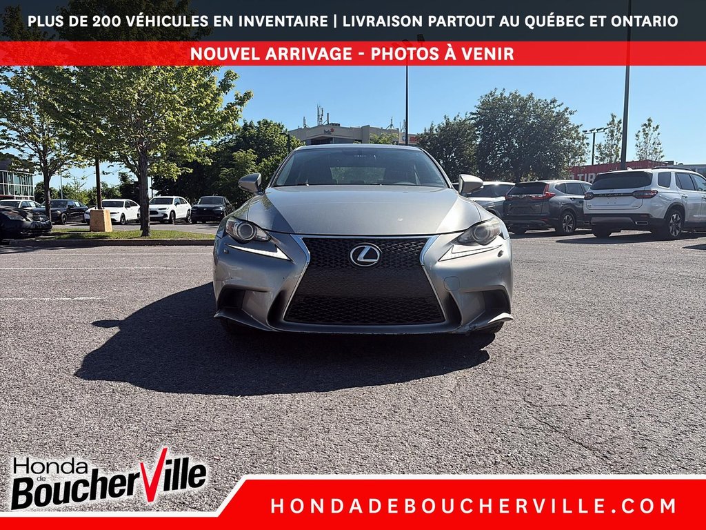 2014 Lexus IS 250 F-SPORT in Terrebonne, Quebec - 11 - w1024h768px