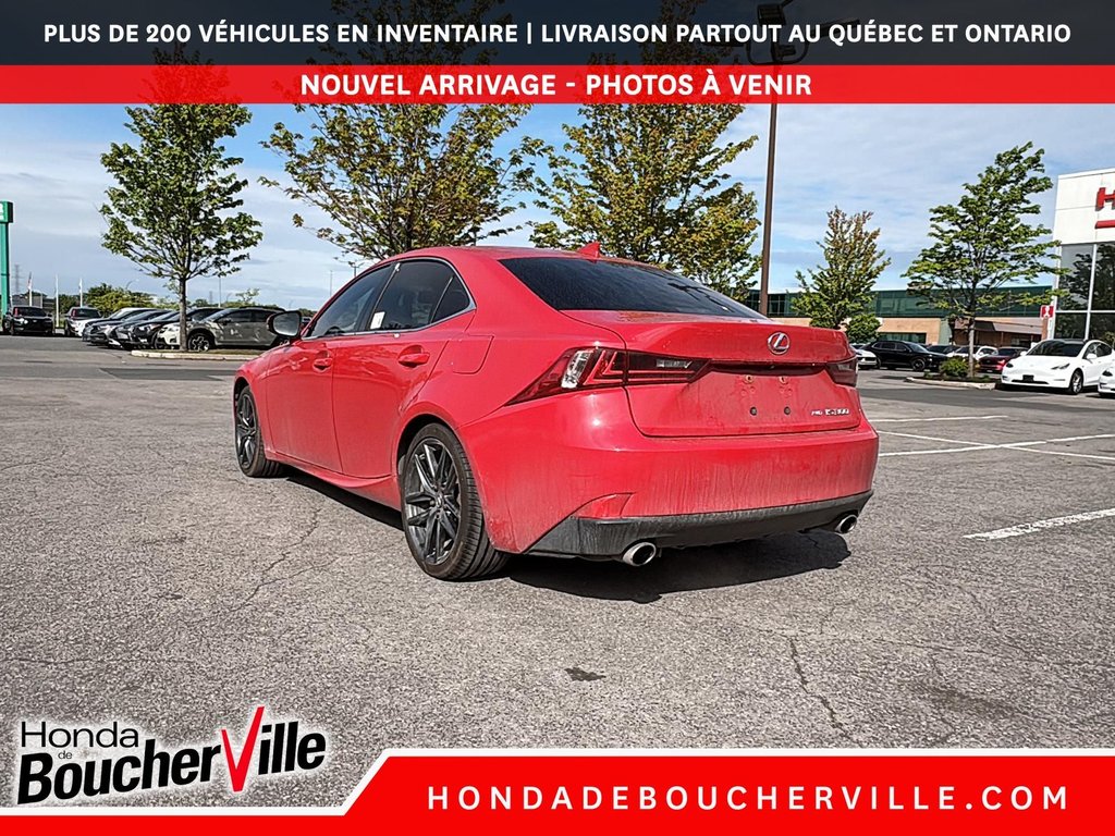 Lexus IS 300  2016 à Terrebonne, Québec - 5 - w1024h768px