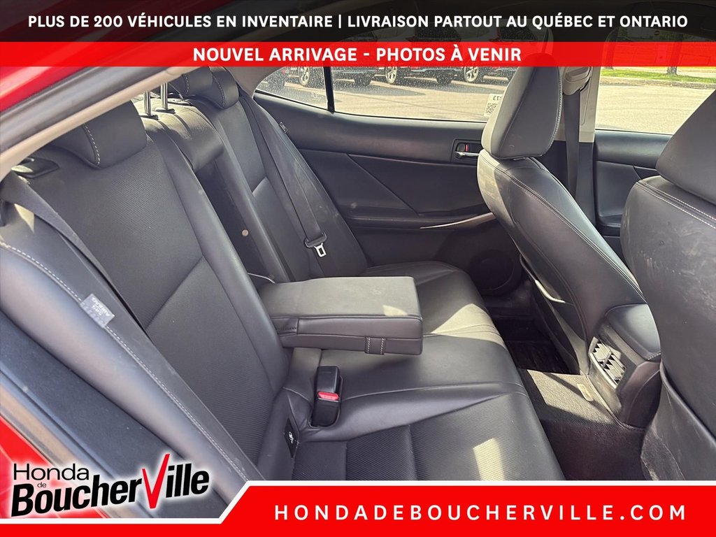 Lexus IS 300  2016 à Terrebonne, Québec - 17 - w1024h768px