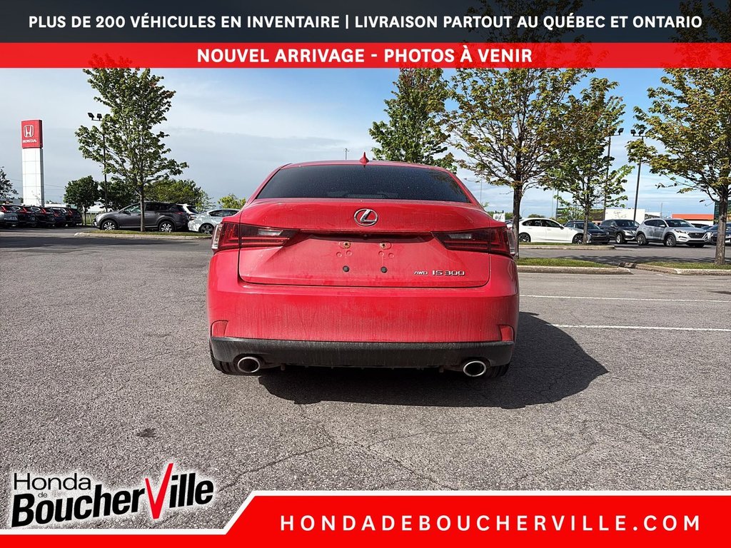 Lexus IS 300  2016 à Terrebonne, Québec - 7 - w1024h768px