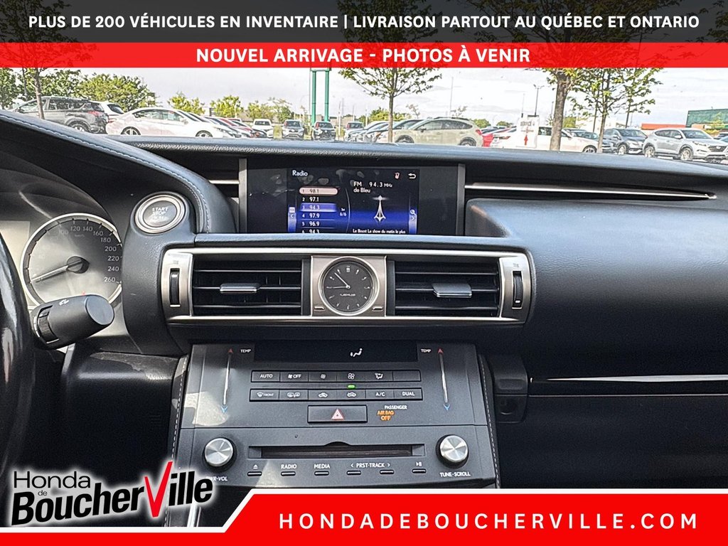Lexus IS 300  2016 à Terrebonne, Québec - 31 - w1024h768px