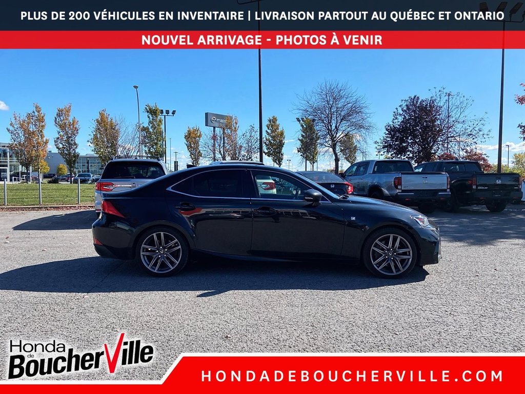 Lexus IS 300 F-Sport 2018 à Terrebonne, Québec - 5 - w1024h768px