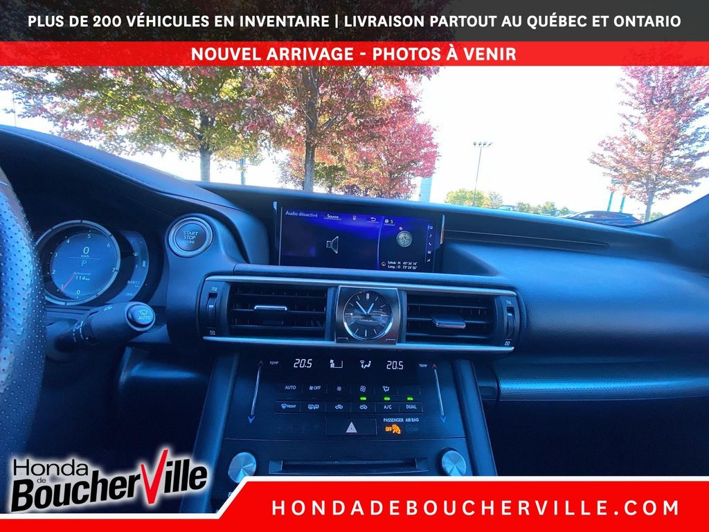Lexus IS 300 F-Sport 2018 à Terrebonne, Québec - 23 - w1024h768px