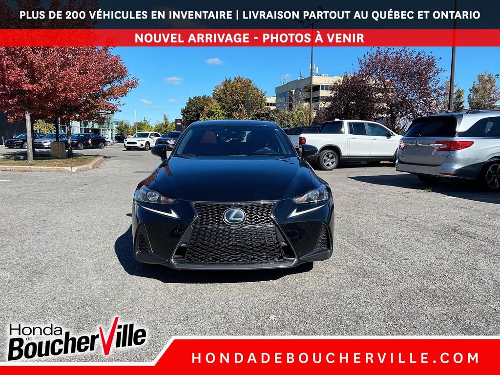Lexus IS 300 F-Sport 2018 à Terrebonne, Québec - 2 - w1024h768px