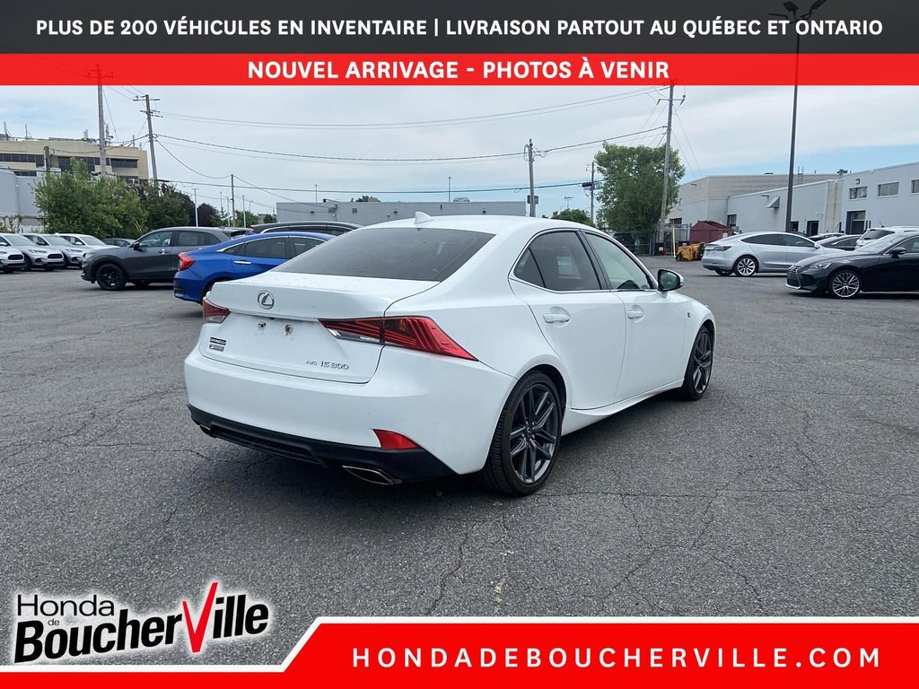 2018 Lexus IS IS 300 in Terrebonne, Quebec - 9 - w1024h768px