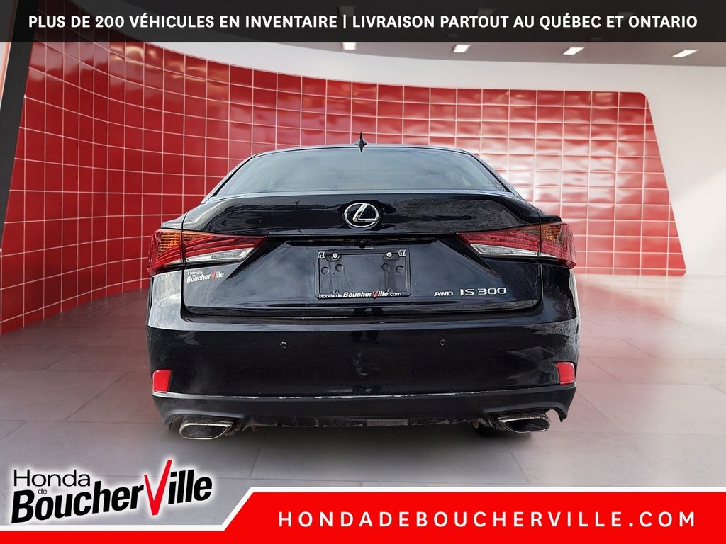 2018 Lexus IS IS 300 in Terrebonne, Quebec - 7 - w1024h768px