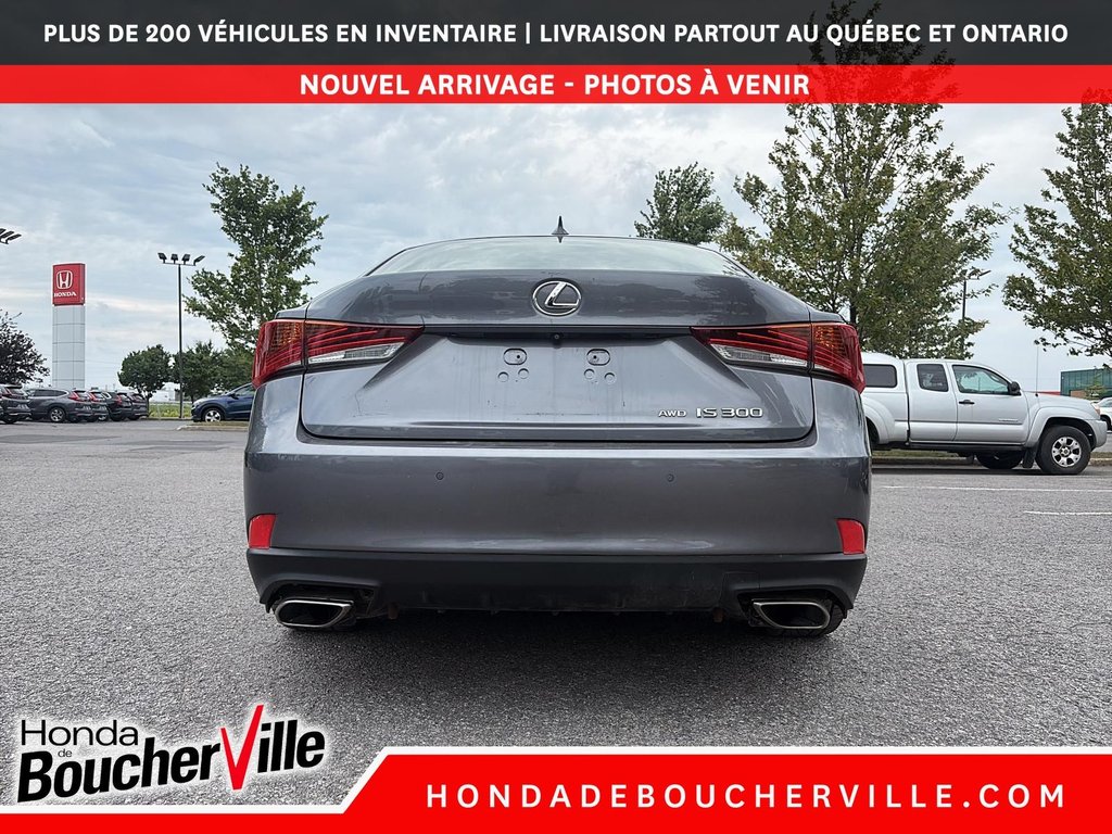 Lexus IS IS 300 2018 à Terrebonne, Québec - 7 - w1024h768px