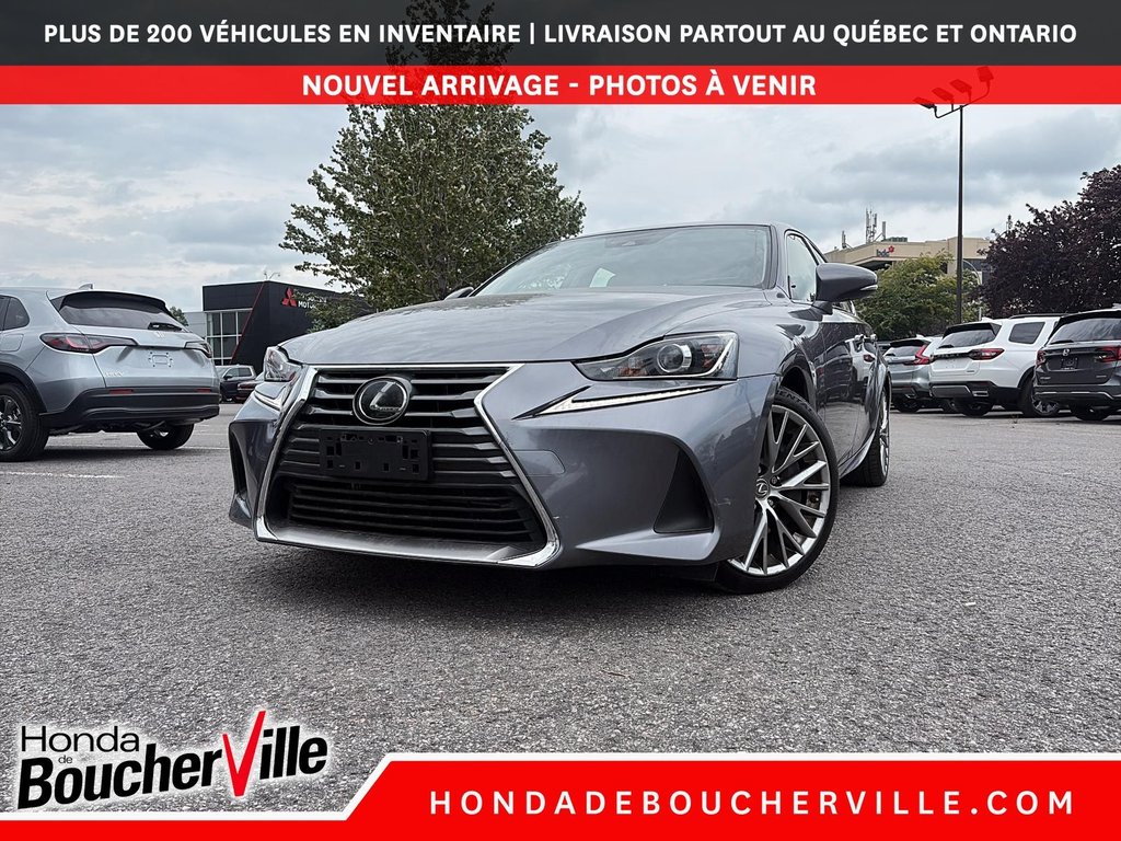 Lexus IS IS 300 2018 à Terrebonne, Québec - 1 - w1024h768px