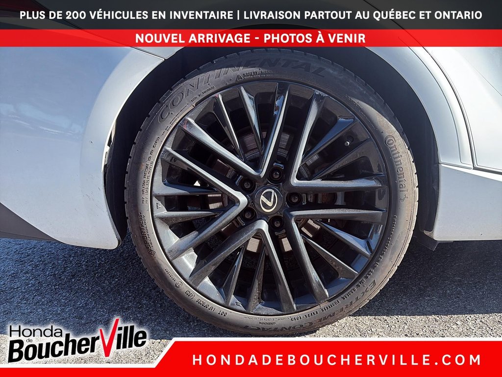 2019 Lexus IS IS 300 in Terrebonne, Quebec - 15 - w1024h768px
