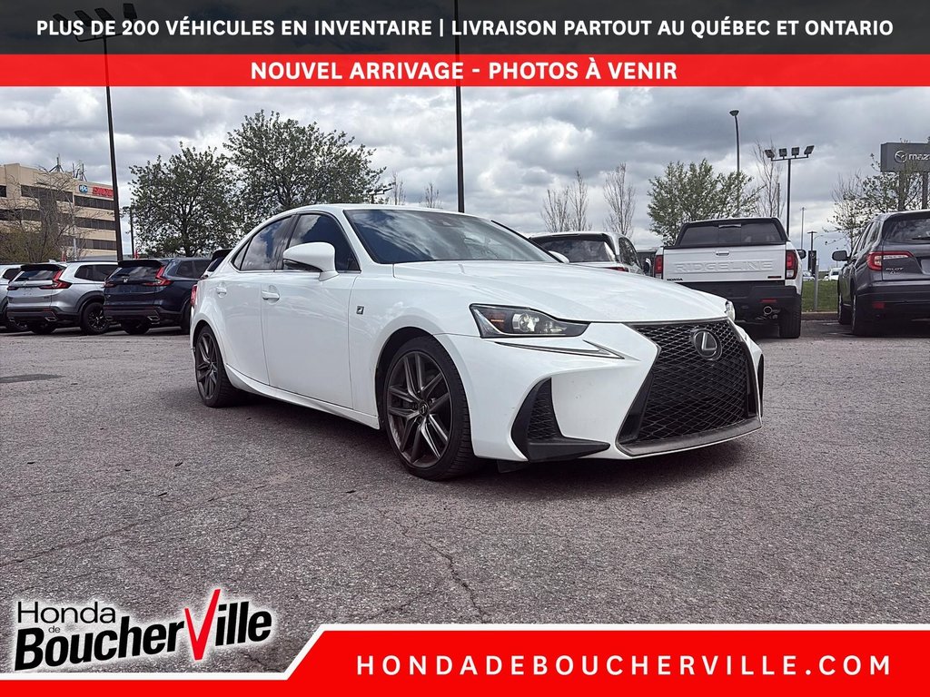 Lexus IS IS 300 2020 à Terrebonne, Québec - 11 - w1024h768px