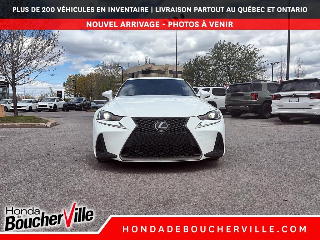Lexus IS IS 300 2020 à Terrebonne, Québec - 13 - w1024h768px