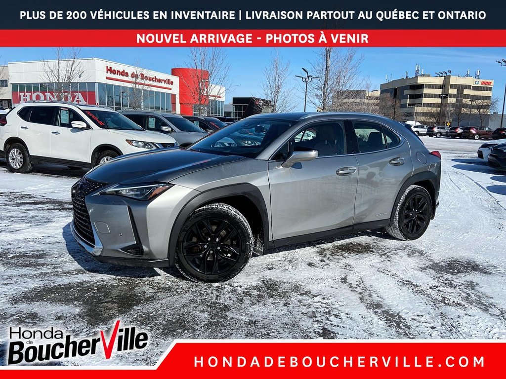 2019 Lexus UX UX 250h in Terrebonne, Quebec - 1 - w1024h768px