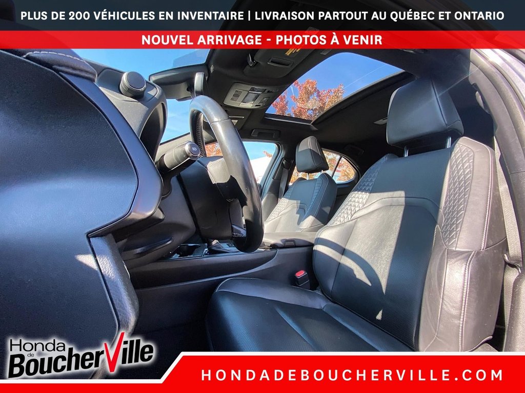 Lexus UX UX 250h 2019 à Terrebonne, Québec - 15 - w1024h768px