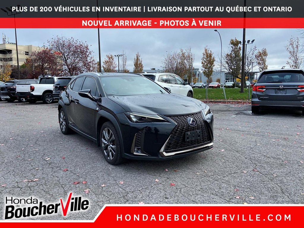 2019 Lexus UX UX 250h in Terrebonne, Quebec - 3 - w1024h768px