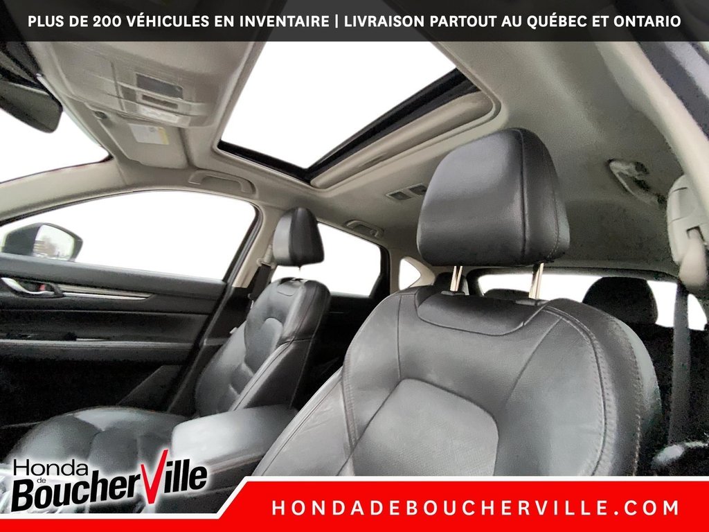 2017 Mazda CX-5 GT in Terrebonne, Quebec - 12 - w1024h768px