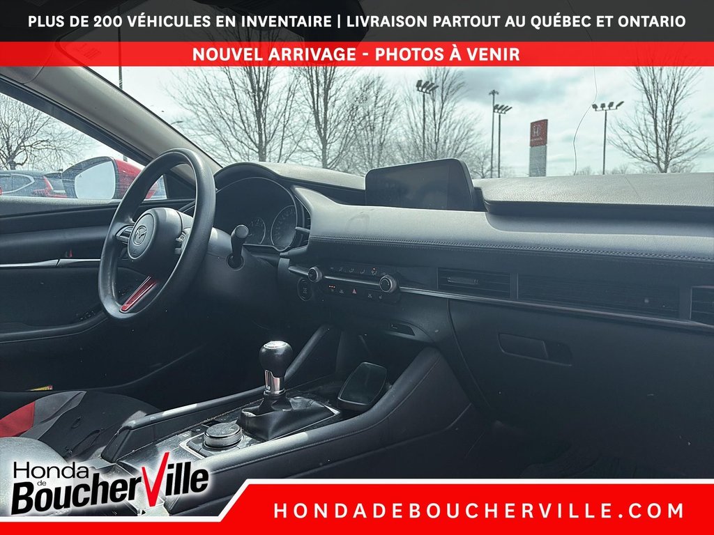 2021 Mazda Mazda3 GX in Terrebonne, Quebec - 19 - w1024h768px