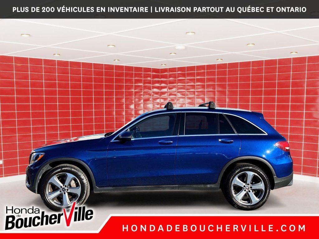 2017 Mercedes-Benz GLC GLC 300 in Terrebonne, Quebec - 18 - w1024h768px