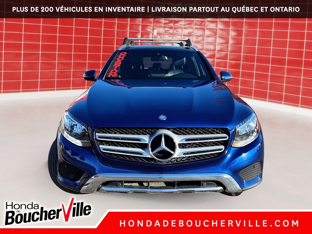 2017 Mercedes-Benz GLC GLC 300 in Terrebonne, Quebec - 3 - w1024h768px