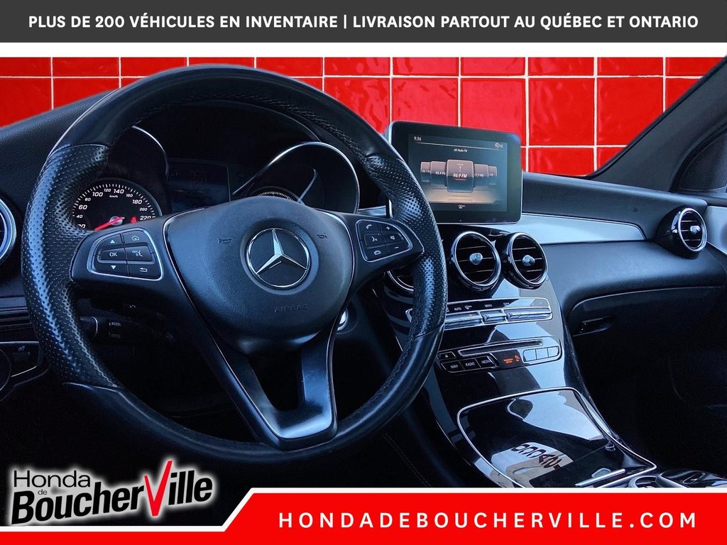 2017 Mercedes-Benz GLC GLC 300 in Terrebonne, Quebec - 22 - w1024h768px