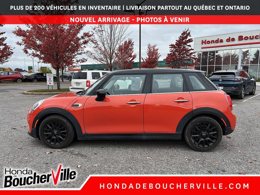 2021 MINI 5 Door Cooper in Terrebonne, Quebec - 5 - w1024h768px