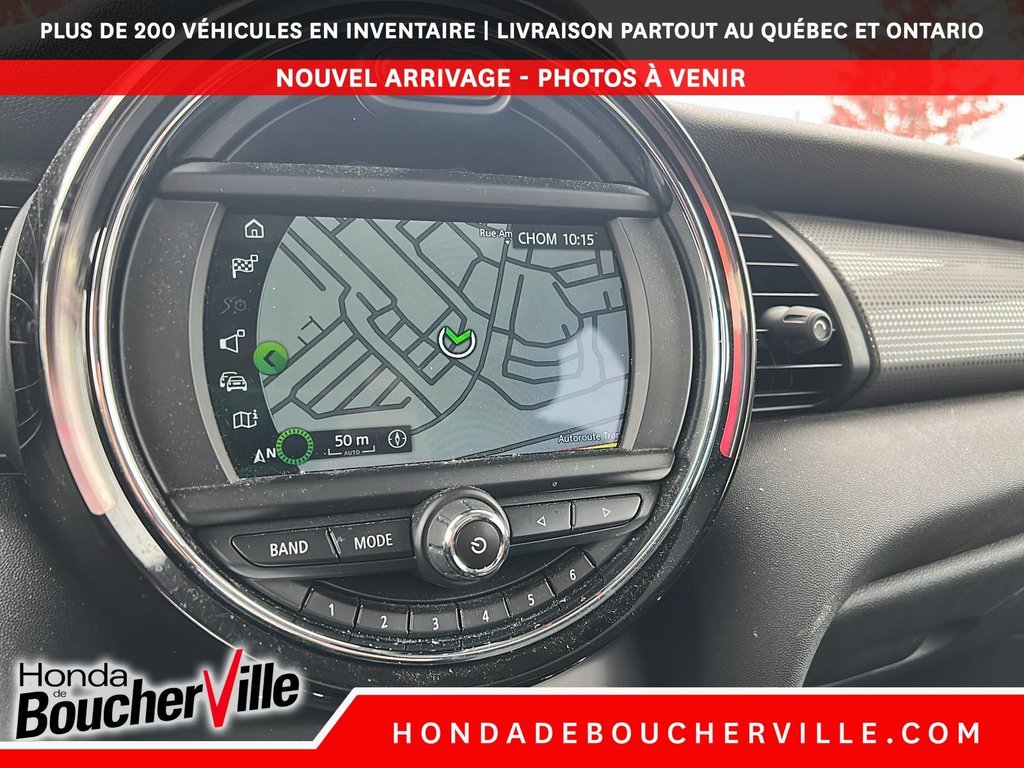 2021 MINI 5 Door Cooper in Terrebonne, Quebec - 15 - w1024h768px
