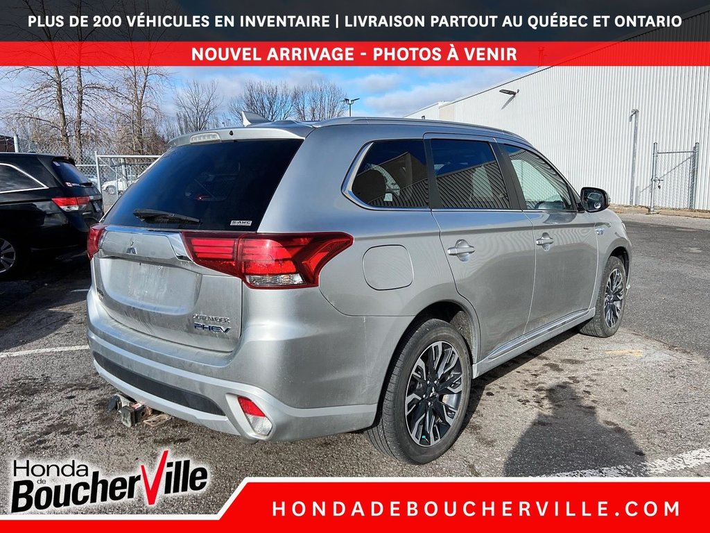 2018 Mitsubishi OUTLANDER PHEV SE TOURING in Terrebonne, Quebec - 11 - w1024h768px