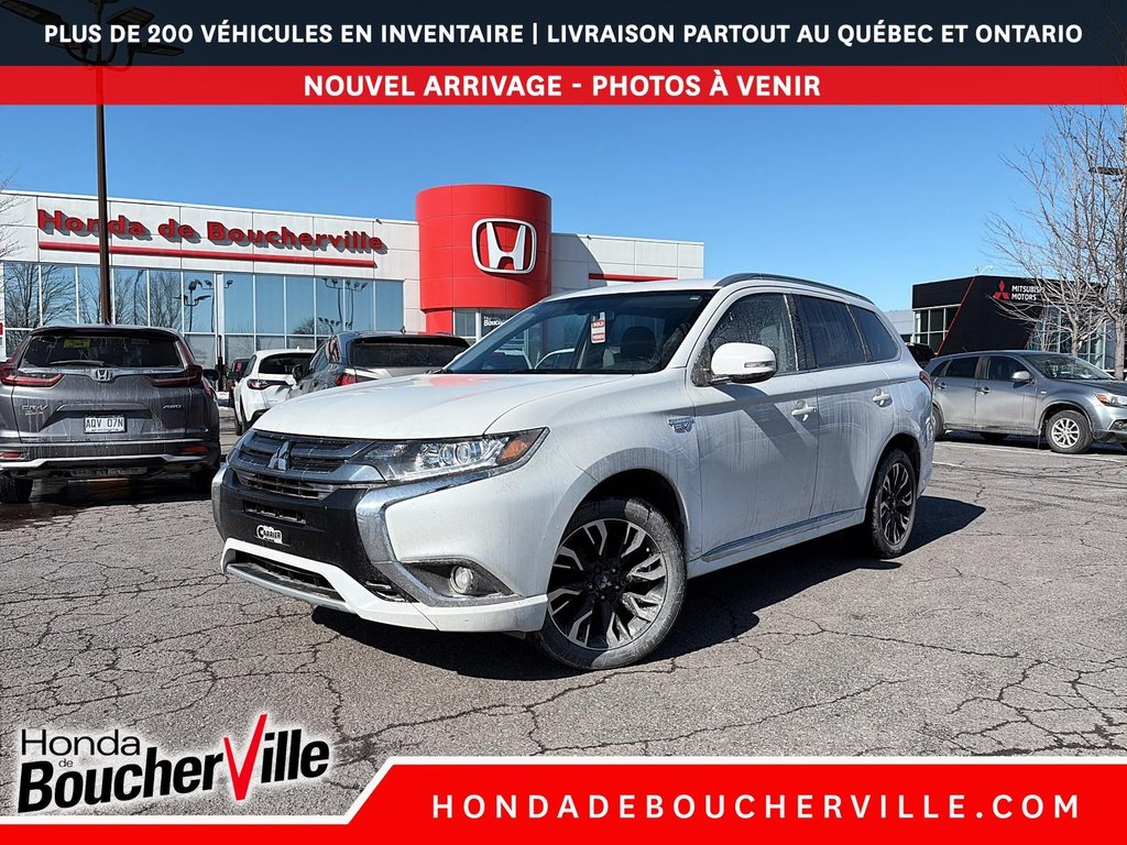 2018 Mitsubishi Outlander PHEV SE in Terrebonne, Quebec - 1 - w1024h768px