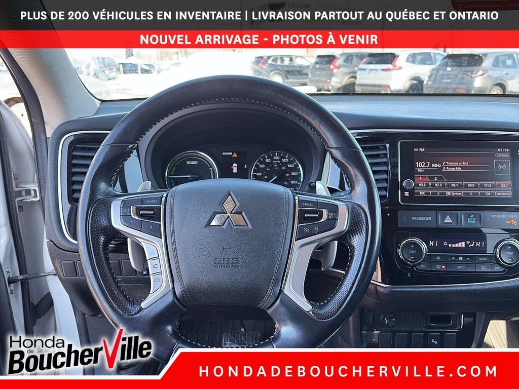 2018 Mitsubishi Outlander PHEV SE in Terrebonne, Quebec - 27 - w1024h768px