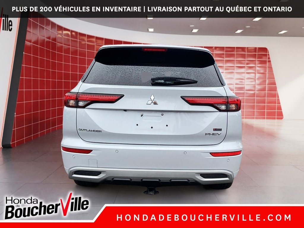 2024 Mitsubishi OUTLANDER PHEV GT in Terrebonne, Quebec - 9 - w1024h768px