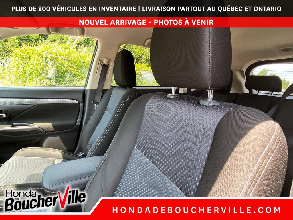 2017 Mitsubishi Outlander ES in Terrebonne, Quebec - 19 - w1024h768px