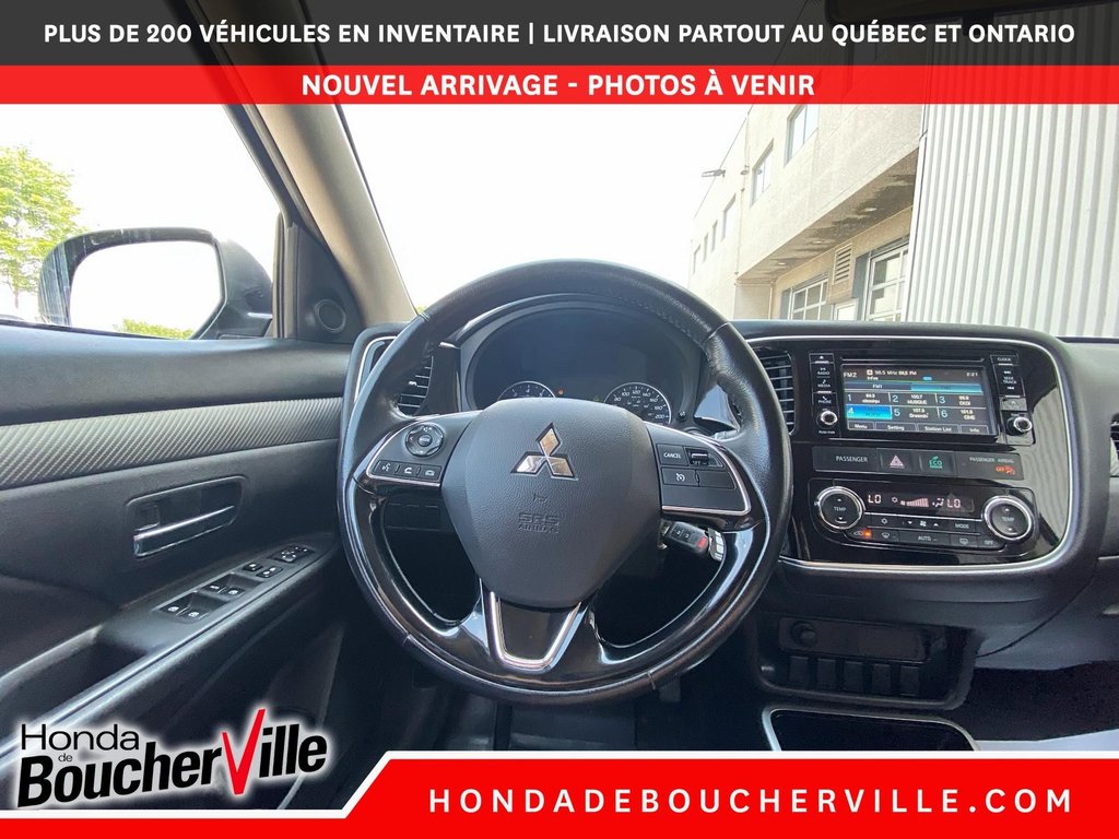 2017 Mitsubishi Outlander ES in Terrebonne, Quebec - 27 - w1024h768px