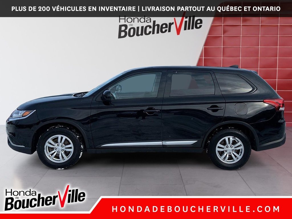 2020 Mitsubishi Outlander ES in Terrebonne, Quebec - 5 - w1024h768px