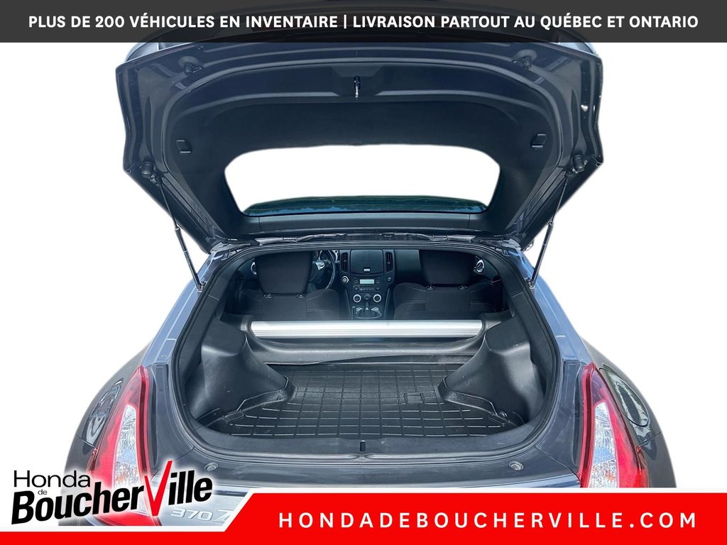 Nissan 370Z coupe  2019 à Terrebonne, Québec - 21 - w1024h768px