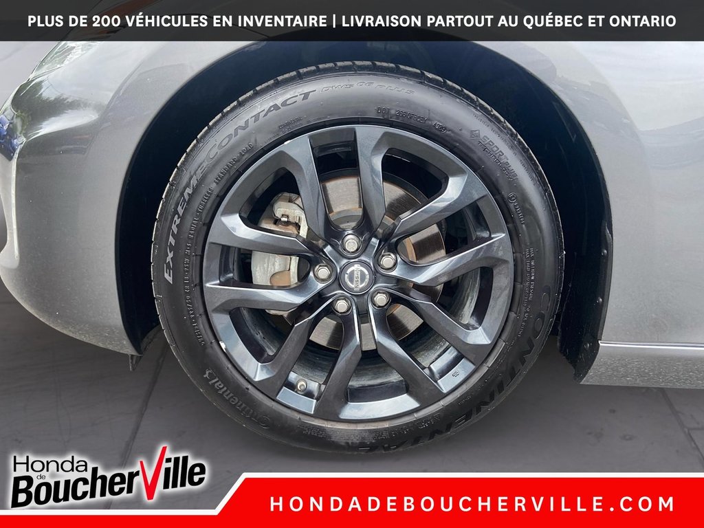 2016 Nissan 370Z in Terrebonne, Quebec - 17 - w1024h768px