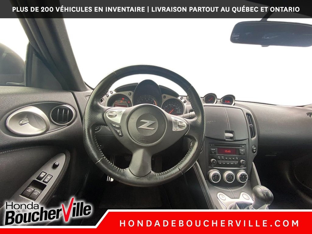 2016 Nissan 370Z in Terrebonne, Quebec - 26 - w1024h768px