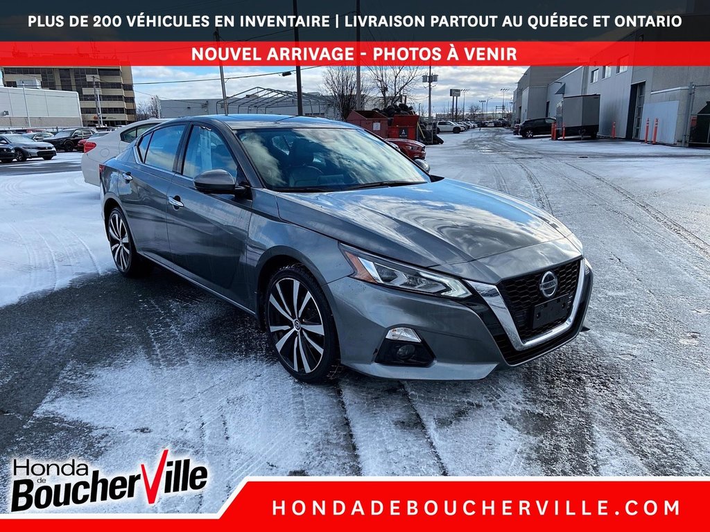 2022 Nissan Altima 2.5 Platinum in Terrebonne, Quebec - 5 - w1024h768px