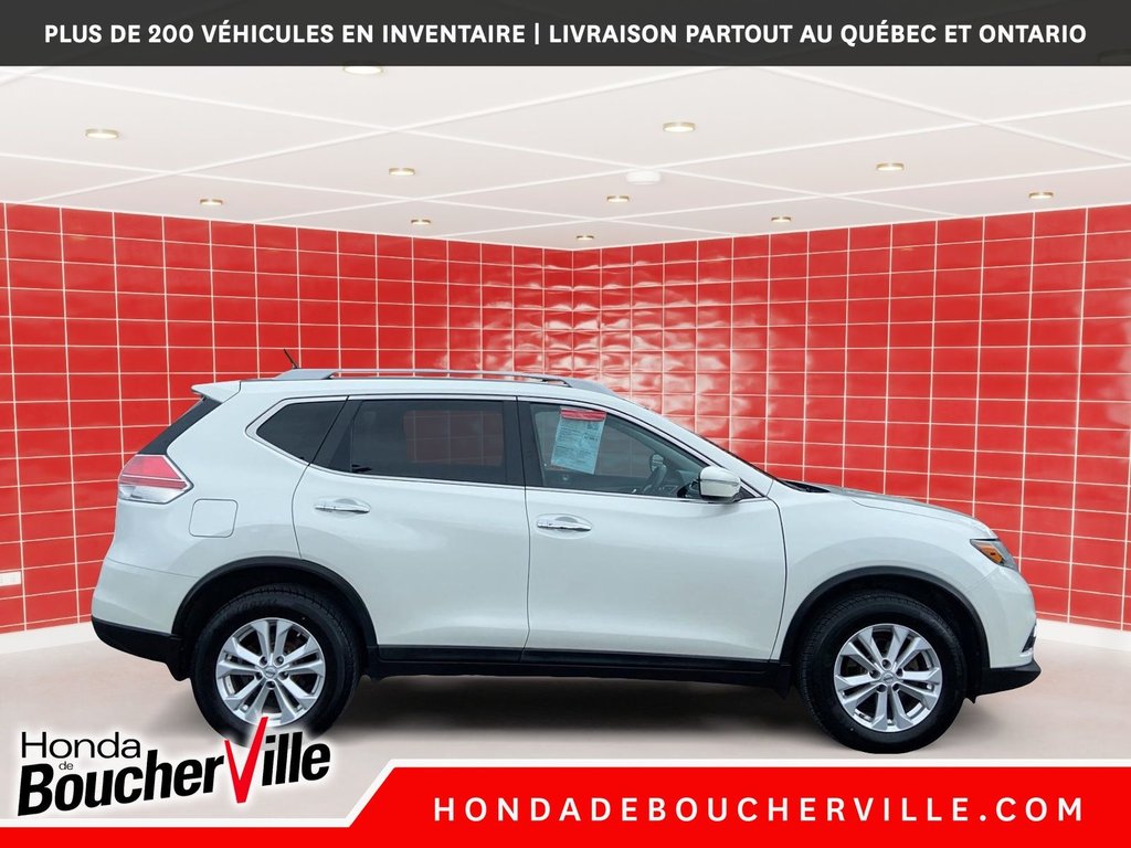 2015 Nissan Rogue SV in Terrebonne, Quebec - 15 - w1024h768px