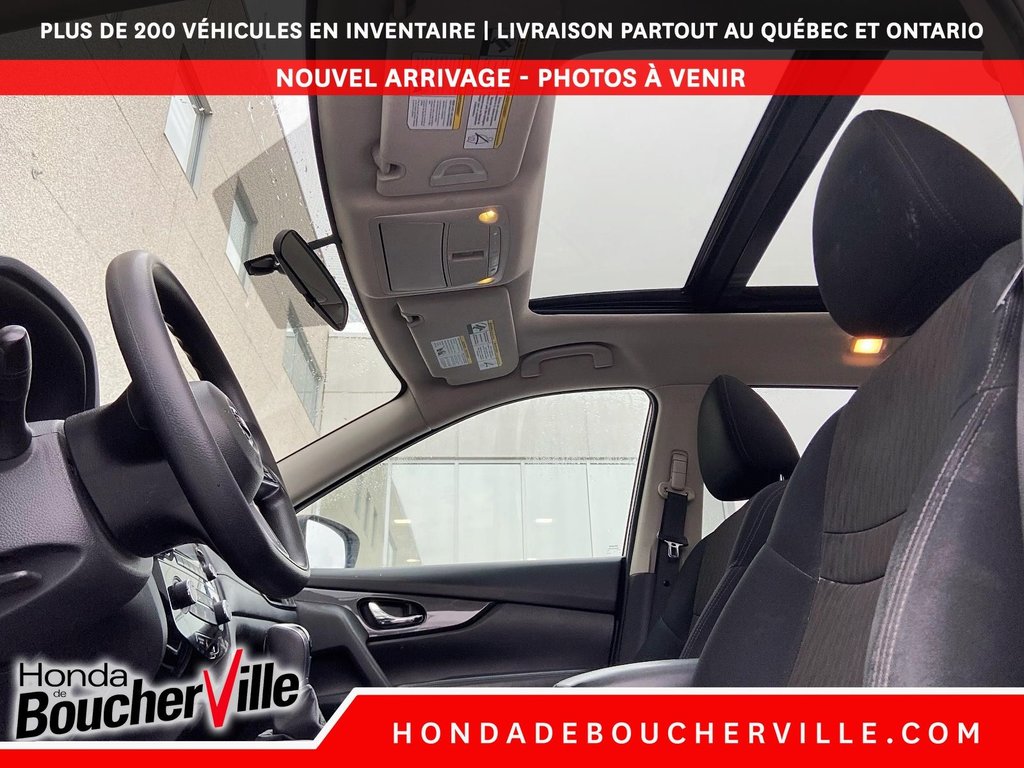 2017 Nissan Rogue SV in Terrebonne, Quebec - 23 - w1024h768px