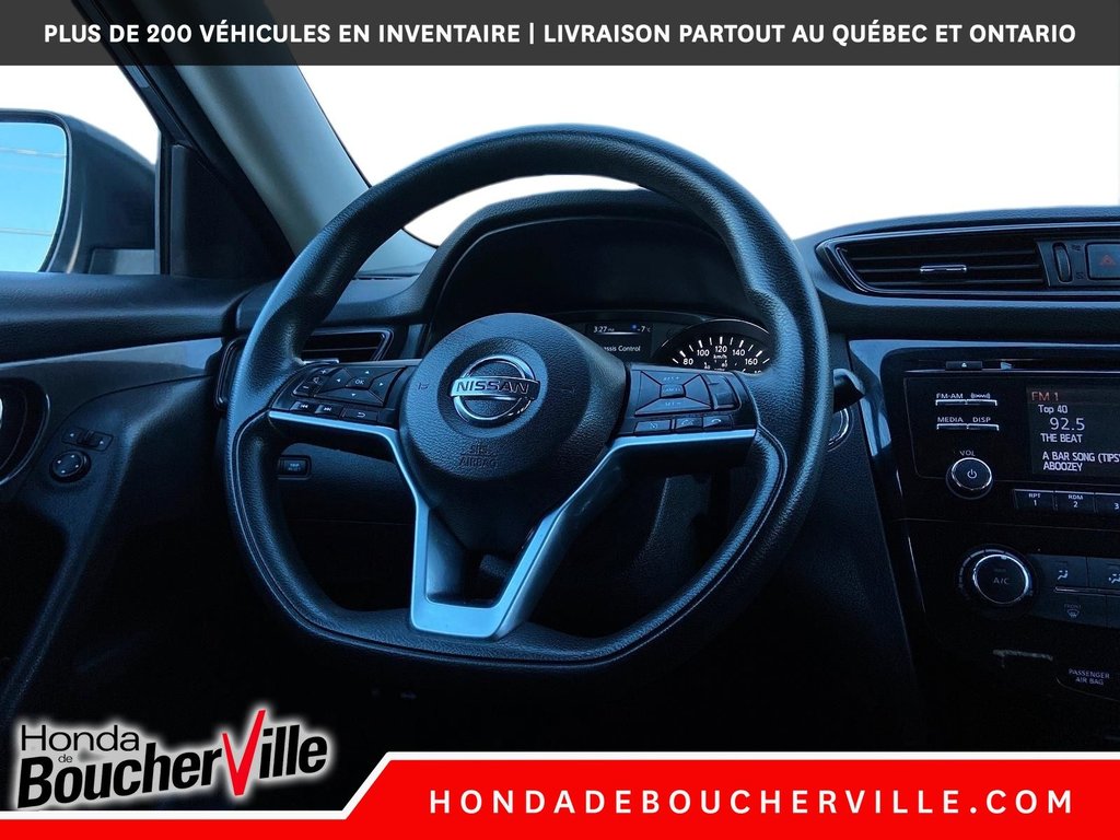 2017 Nissan Rogue SV in Terrebonne, Quebec - 27 - w1024h768px