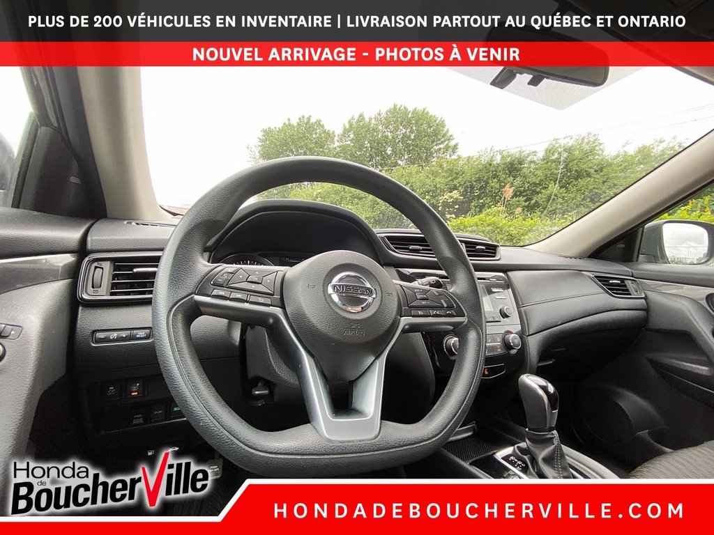 Nissan Rogue SV 2017 à Terrebonne, Québec - 21 - w1024h768px