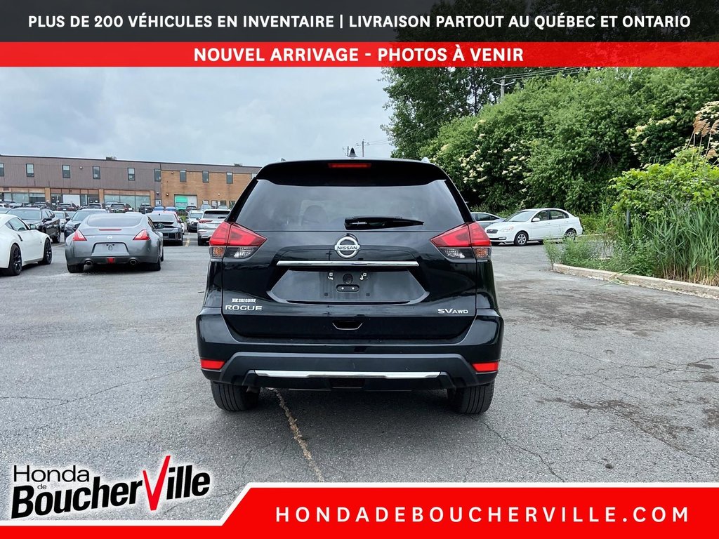 Nissan Rogue SV 2017 à Terrebonne, Québec - 11 - w1024h768px