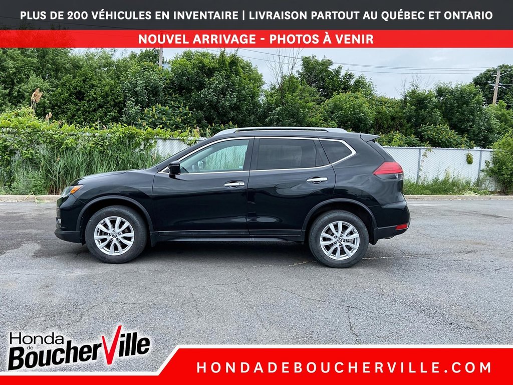 Nissan Rogue SV 2017 à Terrebonne, Québec - 15 - w1024h768px