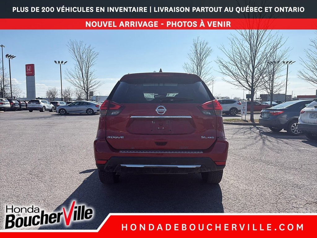 Nissan Rogue SL 2017 à Terrebonne, Québec - 7 - w1024h768px