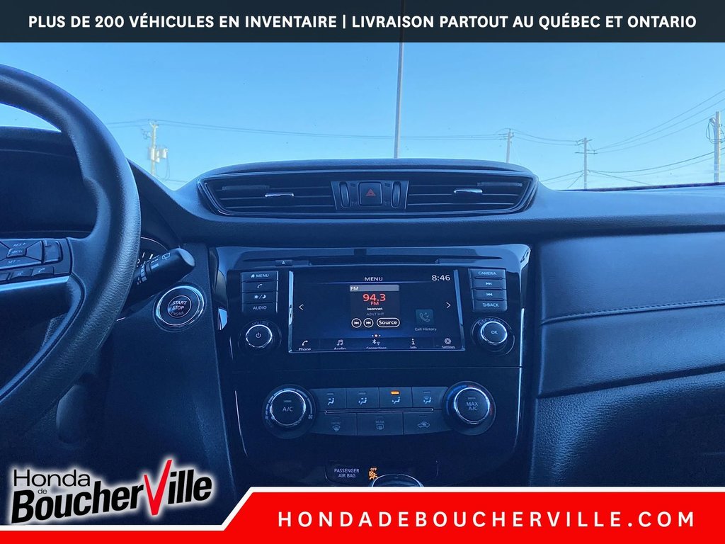 2018 Nissan Rogue SV in Terrebonne, Quebec - 24 - w1024h768px