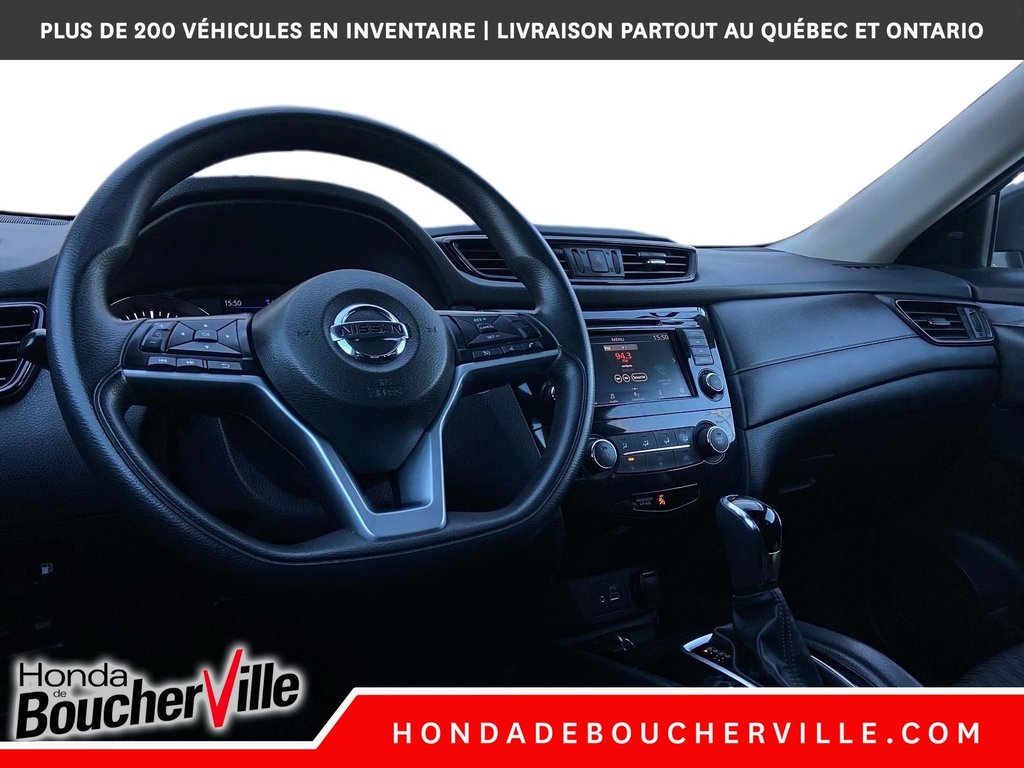 2018 Nissan Rogue SV in Terrebonne, Quebec - 21 - w1024h768px