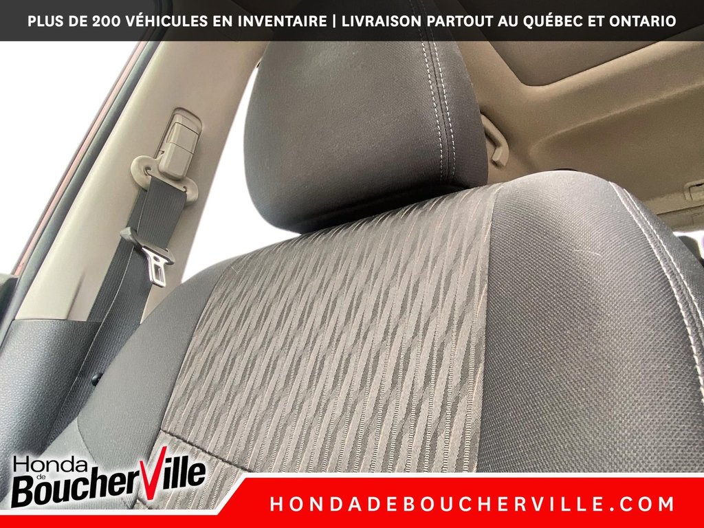 2018 Nissan Rogue SV in Terrebonne, Quebec - 29 - w1024h768px